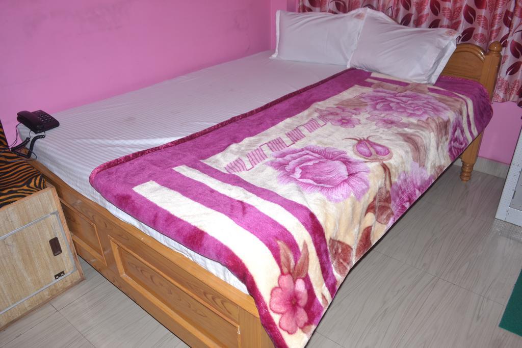 Hotel Sukh Sagar Inn Deoghar Rom bilde